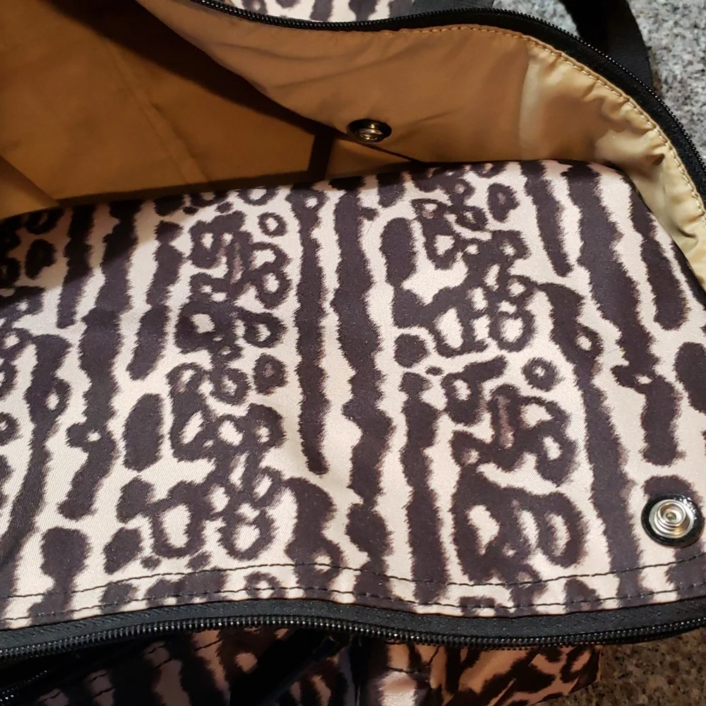 Coach Ocelot Print Nylon travel Bag, Snap Pouch & Cosmetic Pouch-Set - Picture 9 of 16